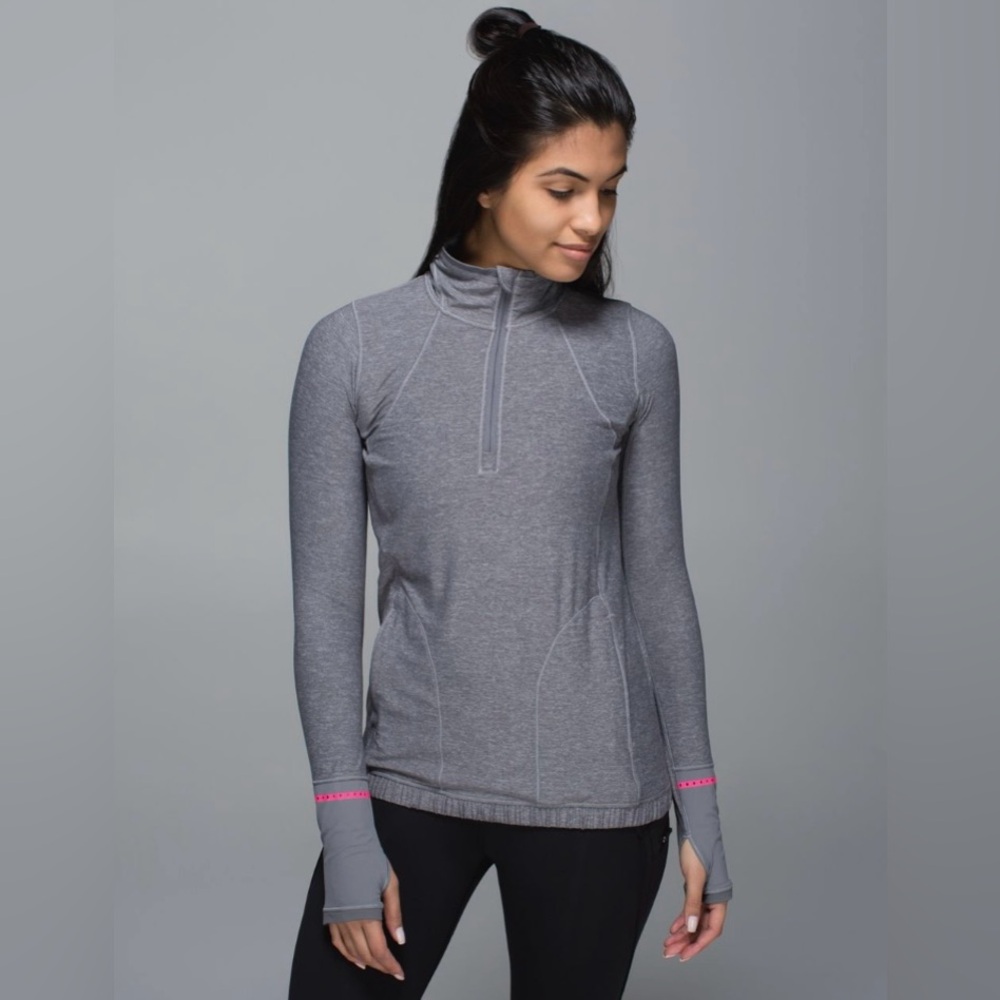 Lululemon Pace Pusher 1/2 Zip Size 4 in Heathered Slate / Slate